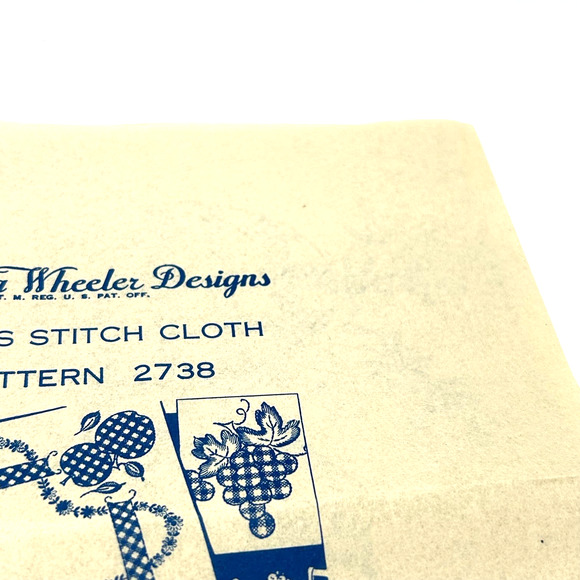 Laura Wheeler Vintage Copr.1941 Cross Stitch Transfer Pattern Design #2738 Fruit - Picture 3 of 7